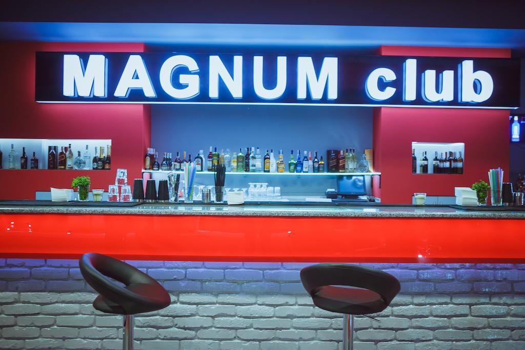 Magnum Hotel Berehove  Exterior photo